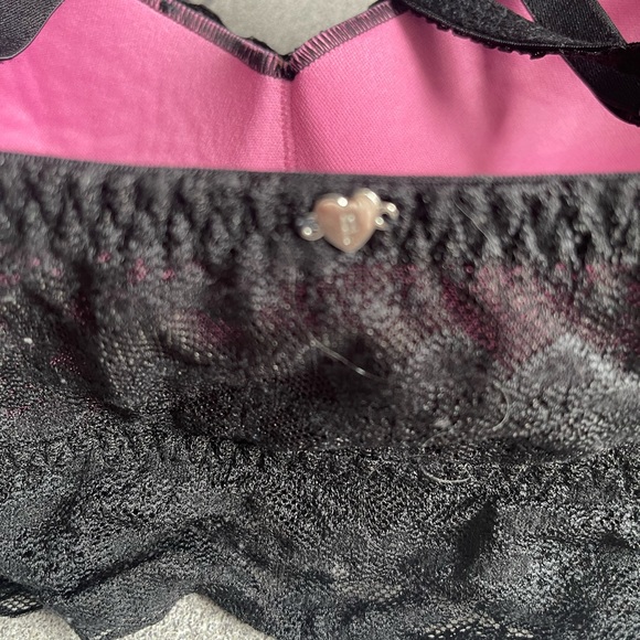 PINK V/S Black Lace Bralette Size M/D-DD - Picture 3 of 9